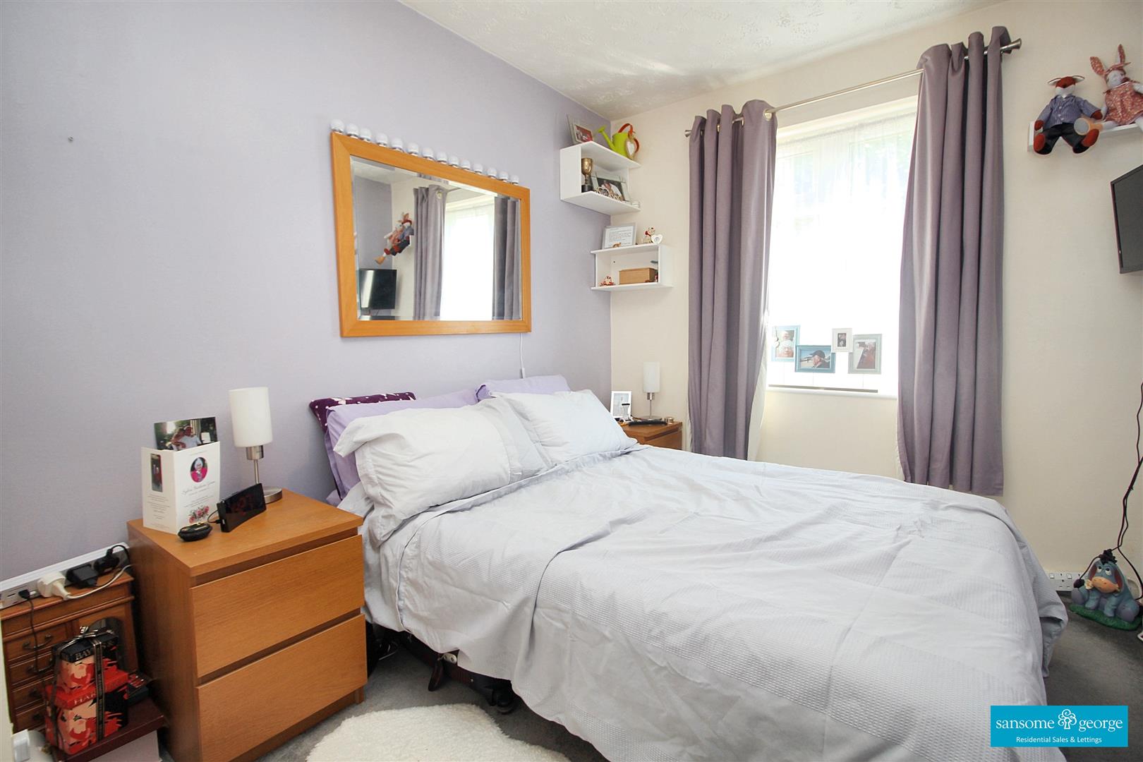Sweet Briar Drive, Calcot, Reading